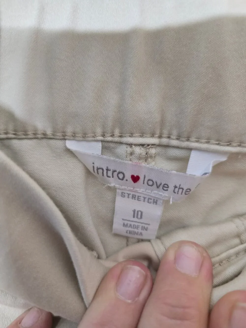 intro. love the beige stretch capri pants size 10